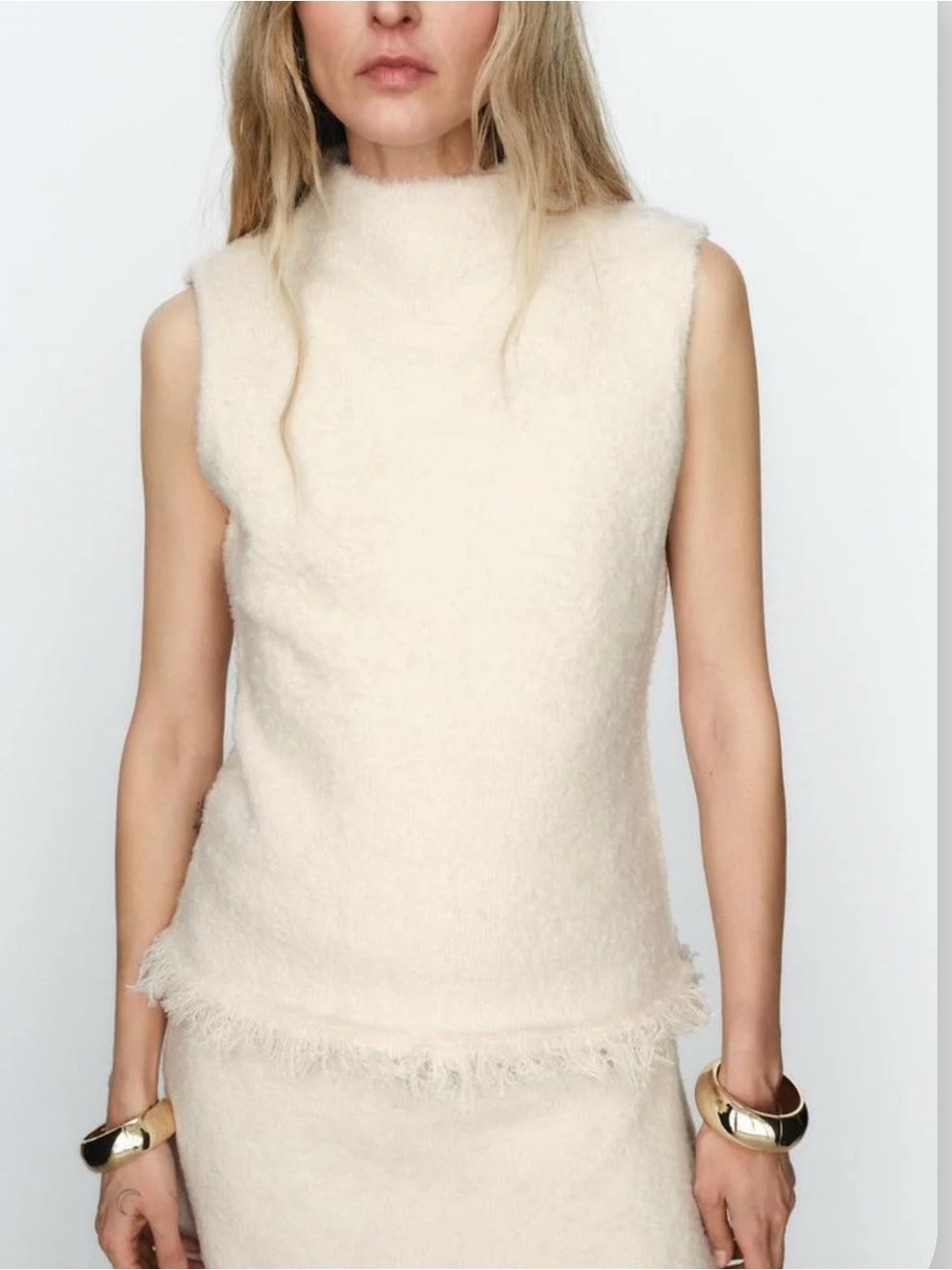 Zara Bucle Knit Fringe Bottom Mock Neck Sweater Tank in Cream L